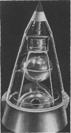 Второй в мире искусственный спутник Земли. На борту—собака Лайка и научная аппаратура. Выведен на орбиту 3 ноября 1957 г.