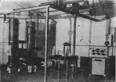 Рентгеновская лаборатория отдела физики металлов. Рентгеновский аппарат «Стабиливольт»