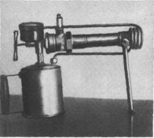 Воздушно-бензиновый реактивный двигатель ОР-1 (1930 г.) тягой 145 гс конструкции   Ф. А. Цандера