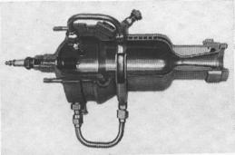 Двигатель ОРМ-65 конструкции В. П. Глушко для ракетоплана РП-318 и крылатых ракет 212, 301 конструкции С. П. Королева, прошедший официальные стендовые испытания в 1936 г.